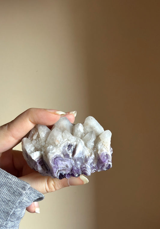 Speciment di ametista chevron, quarzo e calcite
