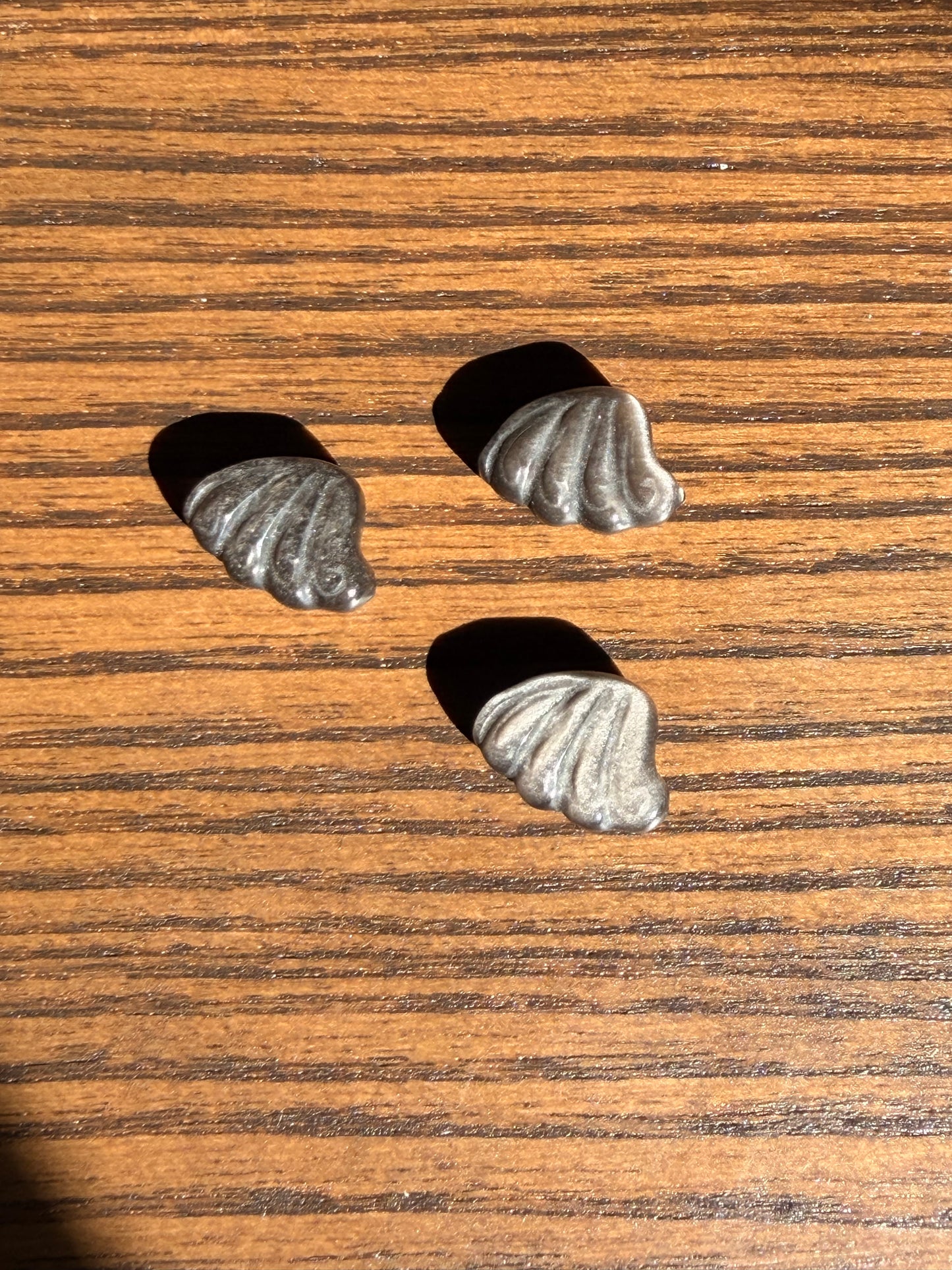 Mini carvings conchiglie in ossidiana argentata