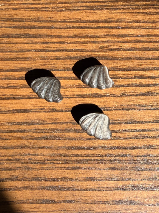 Mini carvings conchiglie in ossidiana argentata
