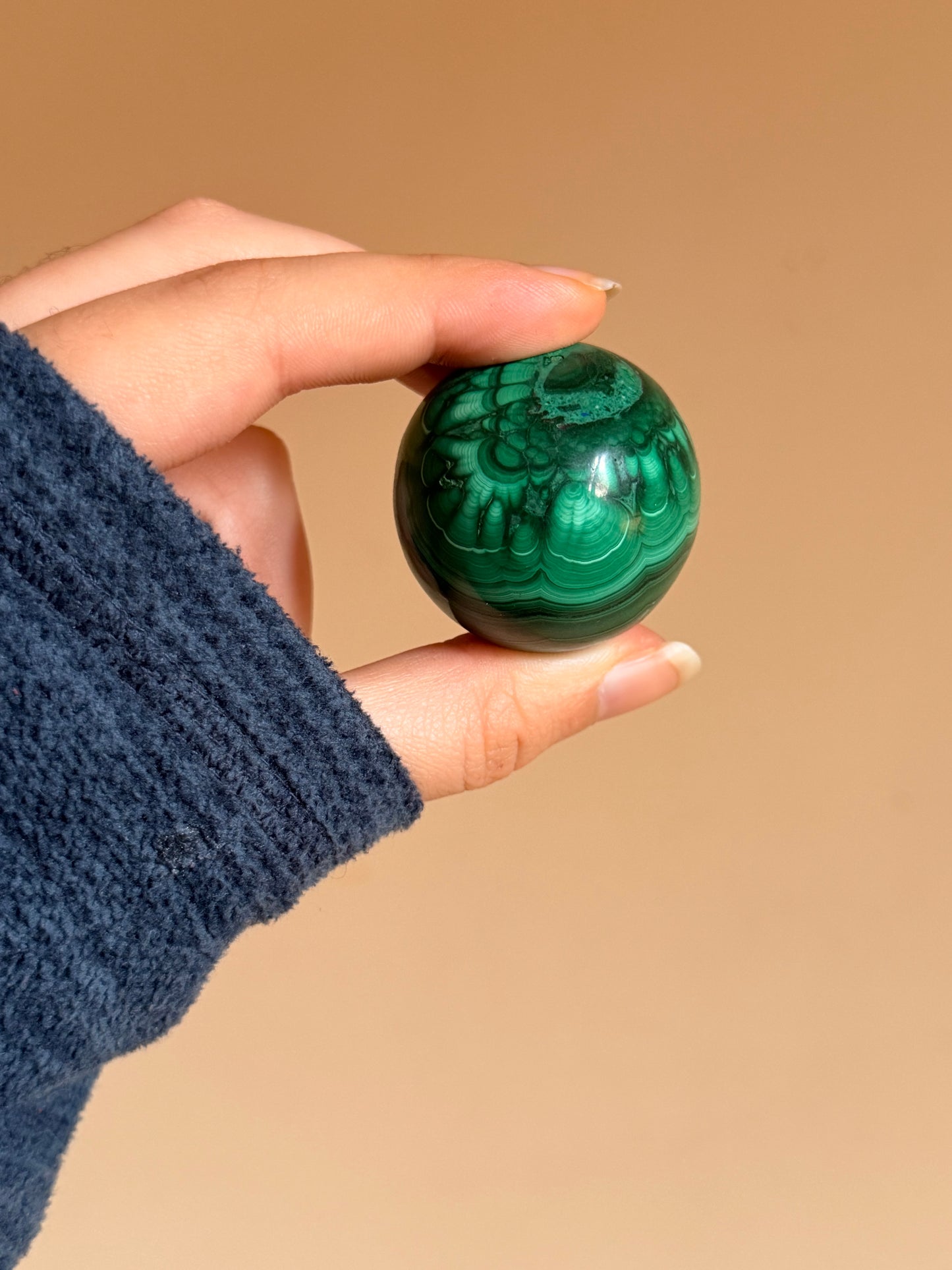 Sfera in malachite