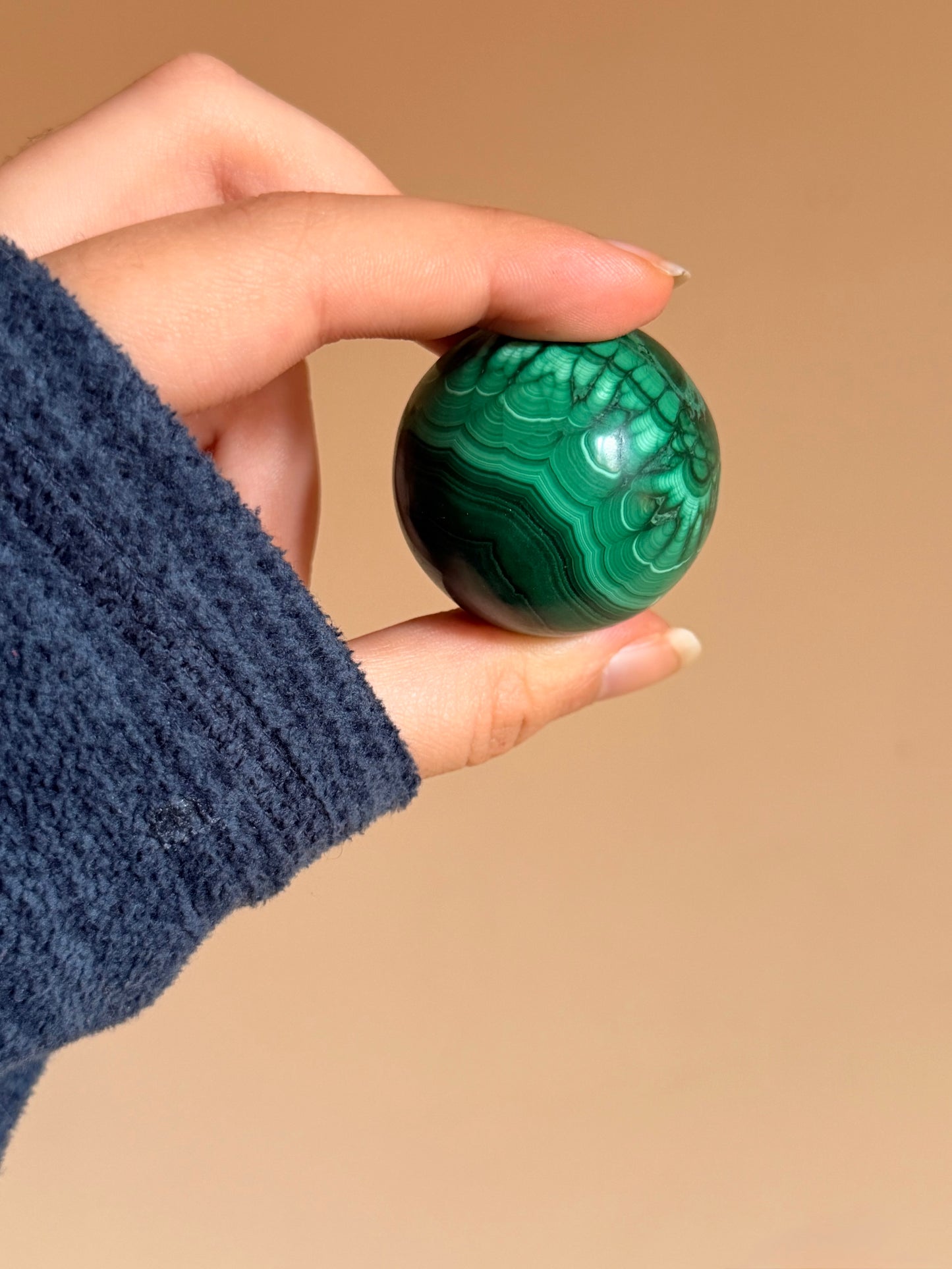 Sfera in malachite