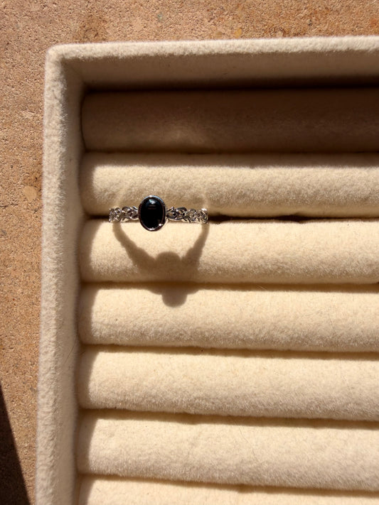 Anello in Ossidiana