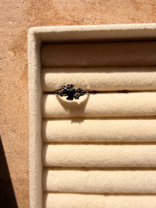 Anello in Ossidiana
